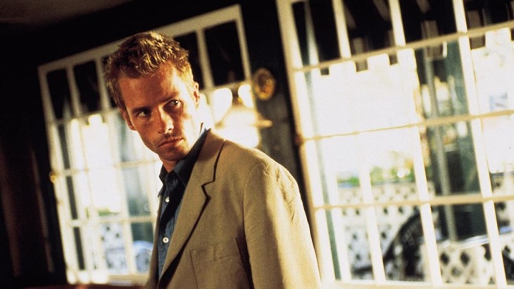 Memento (2000)